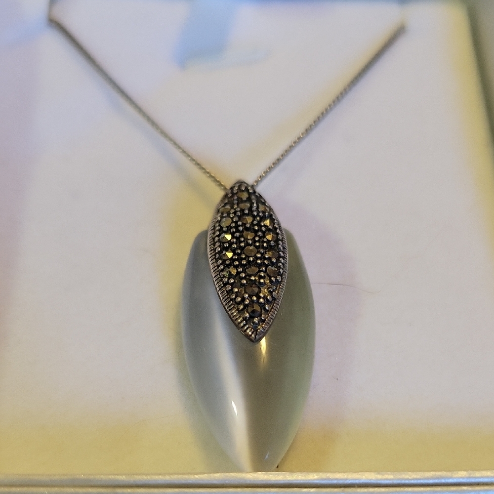 Sterling Silver & Moostone Pendant Necklace with Marchasite